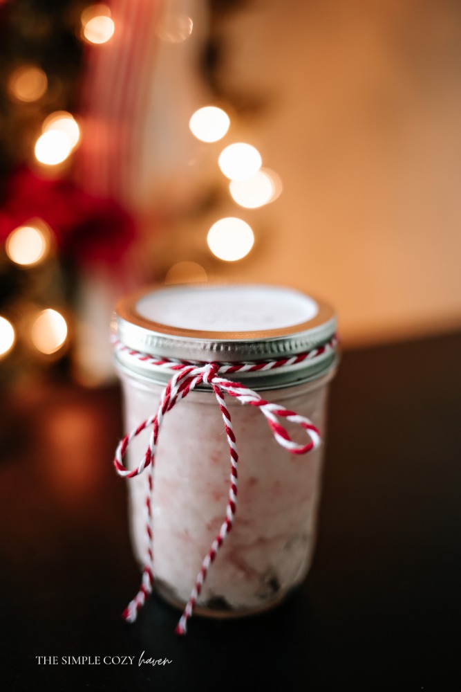 8 Handmade Christmas Gifts Everyone will Love | Christmas Gift Number 6: Peppermint Hand Scrub